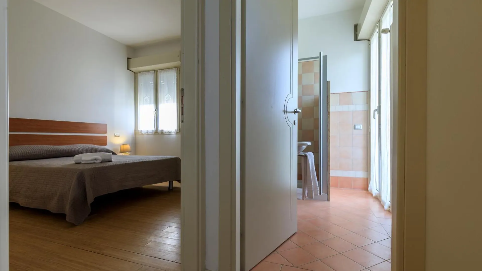 Residence Rivaverde Marina di Ravenna 2*,  Italy